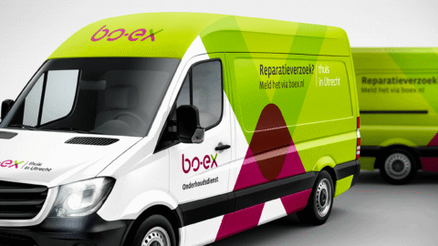 Bedrijfsbussen van Boex gewrapped in de nieuwe huisstijl