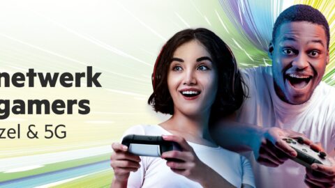 Afbeelding van de campagne: 'KPN: het netwerkt voor gamers." En twee gamers afgebeeld.