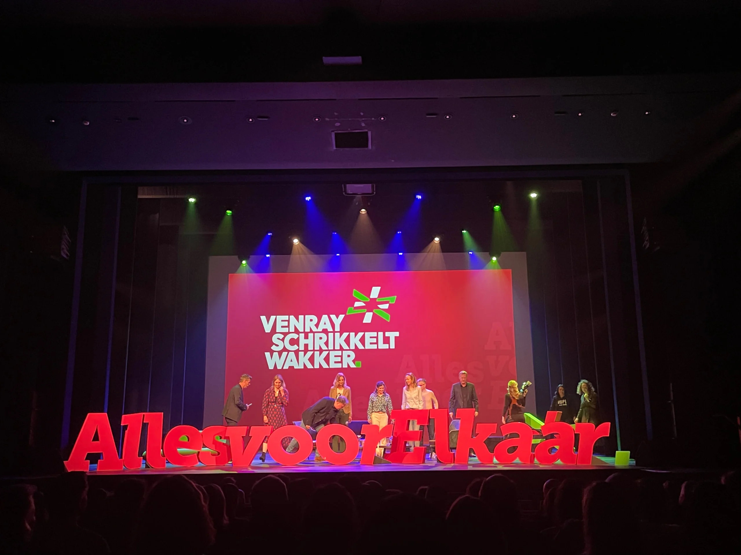 Gemeente venray letters op podium lancering campagne